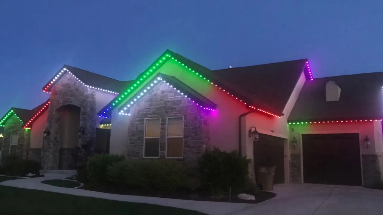 Video # 1 – Connecting to the Trimlight Controller Video # 1 – Connecting to the Trimlight Controller